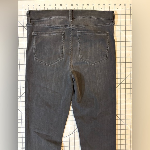 NWOT Liverpool Women’s Size 12/31 Meteorite Gia Glider Ankle Skinny Jeans - Picture 12 of 15